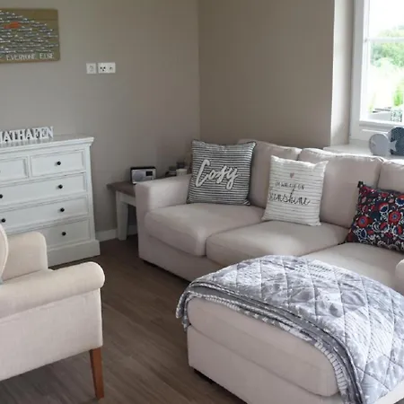 Dom wakacyjny Reetdachhaus Heimathafen2 *